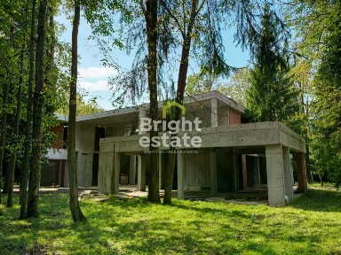 Продается 2-этажный дом, 1 200 м²