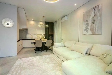 Продается 3-этажный таунхаус, 140 м²