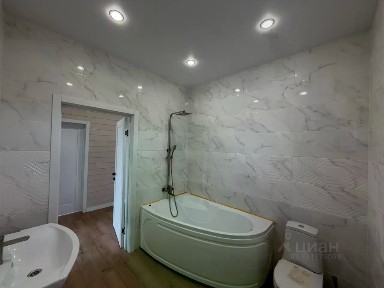 Продается 2-этажный дом, 170 м²