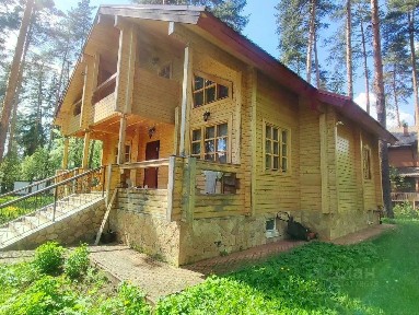 Продается 2-этажный дом, 215 м²