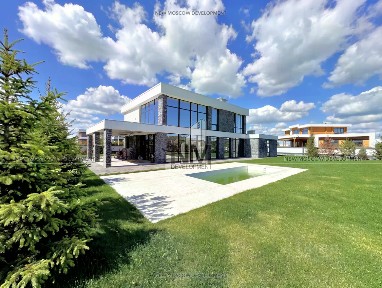 Продается 2-этажный дом, 400 м²