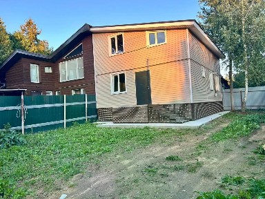 Продается 2-этажный дом, 110 м²