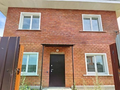 Продается 2-этажный дом, 90 м²