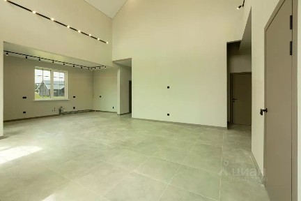 Продается 2-этажный дом, 189 м²
