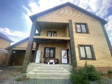 Продается 2-этажный дом, 238 м²