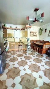 Продается 3-этажный дом, 200 м²