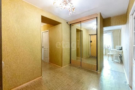 Продается 4-комн. квартира, 86,6 м²