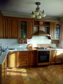 Продается 5-комн. квартира, 151 м²