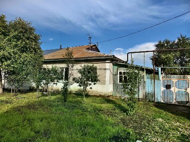 Продается 50% часть дома, 69,6 м²