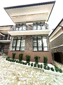 Продается 2-этажный таунхаус, 200 м²
