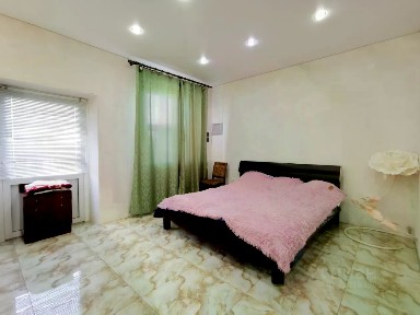 Продается 2-этажный дом, 219 м²
