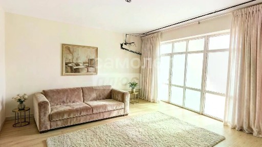 Продается 2-этажный таунхаус, 140 м²