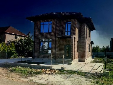 Продается 2-этажный дом, 165 м²