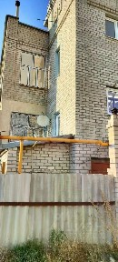 Продается 3-этажный таунхаус, 333 м²