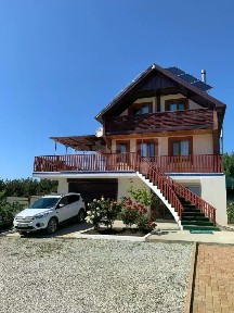 Продается 3-этажный дом, 199,6 м²