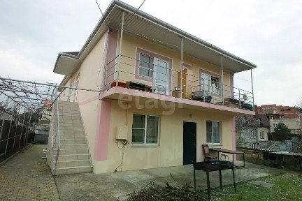 Продается 2-этажный дом, 266,7 м²