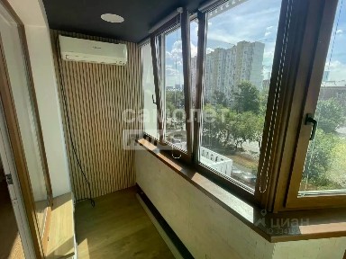 Продается 3-комн. квартира, 71 м²