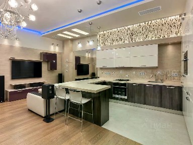 Продается 4-комн. квартира, 116,1 м²