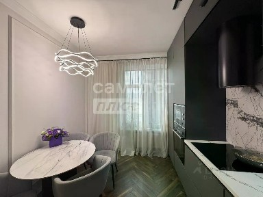 Продается 2-комн. квартира, 61 м²