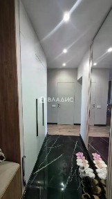 Продается 2-комн. квартира, 54 м²