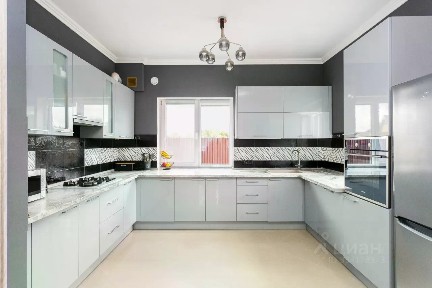 Продается 3-этажный дом, 166,3 м²