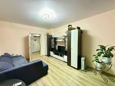 Новосибирская область, Новосибирск, р-н Заельцовский, ул. Дуси Ковальчук, 244