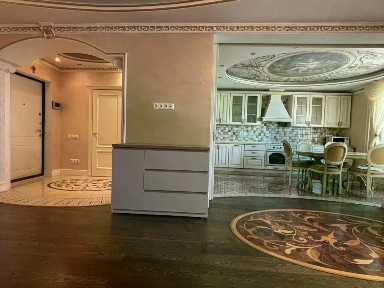 Сдается 3-комн. квартира, 105 м²