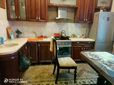 Сдается 2-комн. квартира, 77 м²