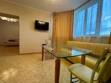 Сдается 3-комн. квартира, 108 м²