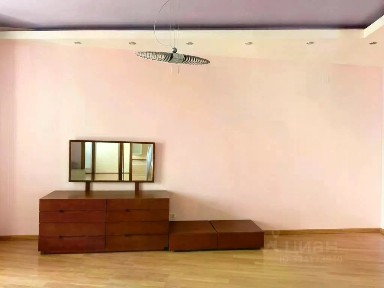 Красноярский край, Красноярск, р-н Октябрьский, мкр. БСМП-ГорДК, Свободный просп., 64г