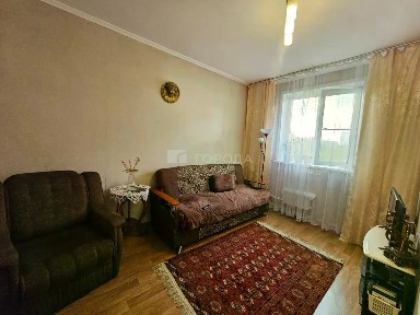 Кемеровская область, Новокузнецк, р-н Орджоникидзевский, Новобайдаевский микрорайон, ул. Братьев Сизых, 3