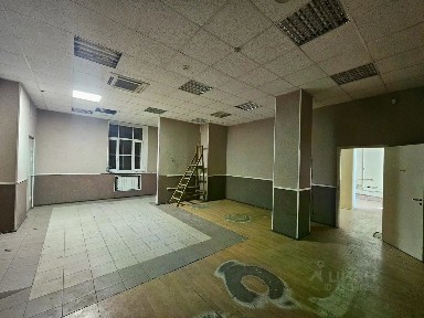 Сдается торговая площадь, 227 м²