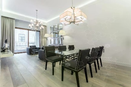 Сдается 2-комн. квартира, 100 м²