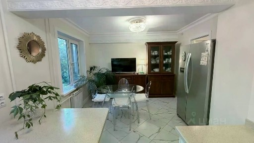 Продается 3-комн. квартира, 55 м²
