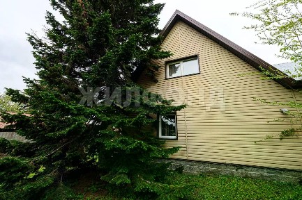 Продается 2-этажный дом, 72,4 м²