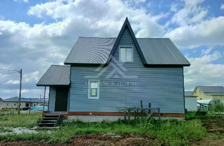 Продается 2-этажный дом, 140 м²