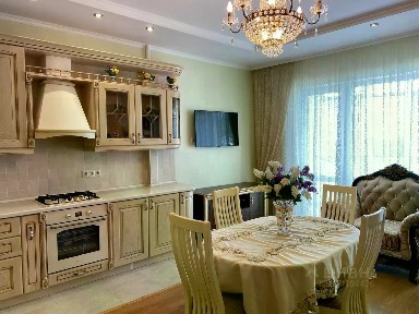 Сдается 1-комн. квартира, 83 м²