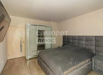 Продается 3-комн. квартира, 69,8 м²