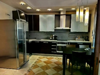 Сдается 4-комн. квартира, 120 м²