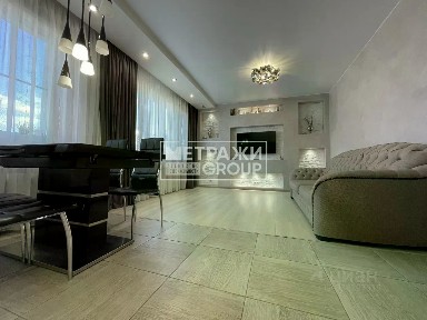Продается 2-комн. квартира, 56 м²