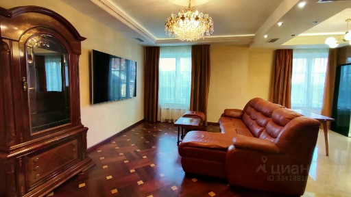 Сдается 3-комн. квартира, 116 м²