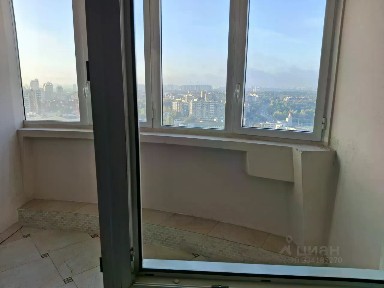 Продается 2-комн. квартира, 57,6 м²