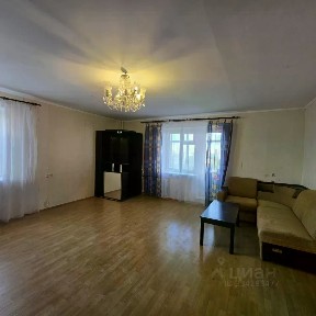 Продается 4-комн. квартира, 107 м²