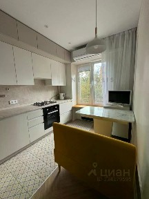 Продается 2-комн. квартира, 47,8 м²