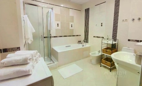 Сдается 3-комн. квартира, 100 м²