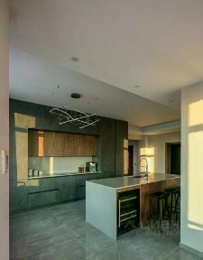 Сдается 4-комн. квартира, 132 м²