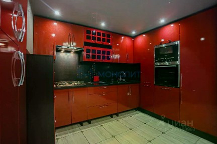 Продается 4-комн. квартира, 100,2 м²