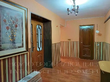 Продается 2-комн. квартира, 70,7 м²