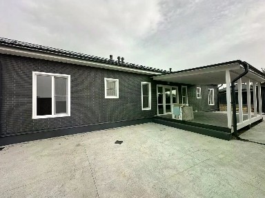Продается 1-этажный дом, 182 м²