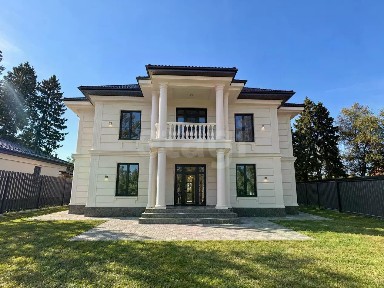 Продается 2-этажный дом, 331,4 м²